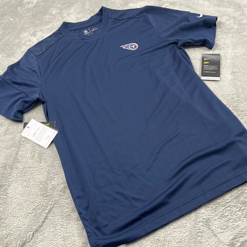 NEW Nike M Titans Blue Dri Fit Short Sleeve T Shirt Athletic UPF